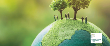 ilustración con un planeta tierra y un árbol 